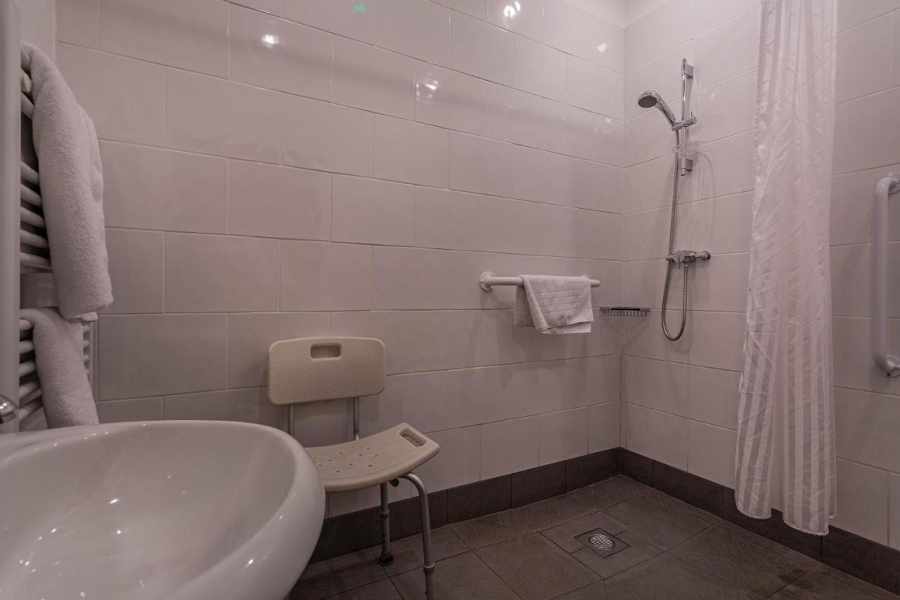 The Bell Inn, Stilton, Cambridgeshire 彼得伯勒 外观 照片