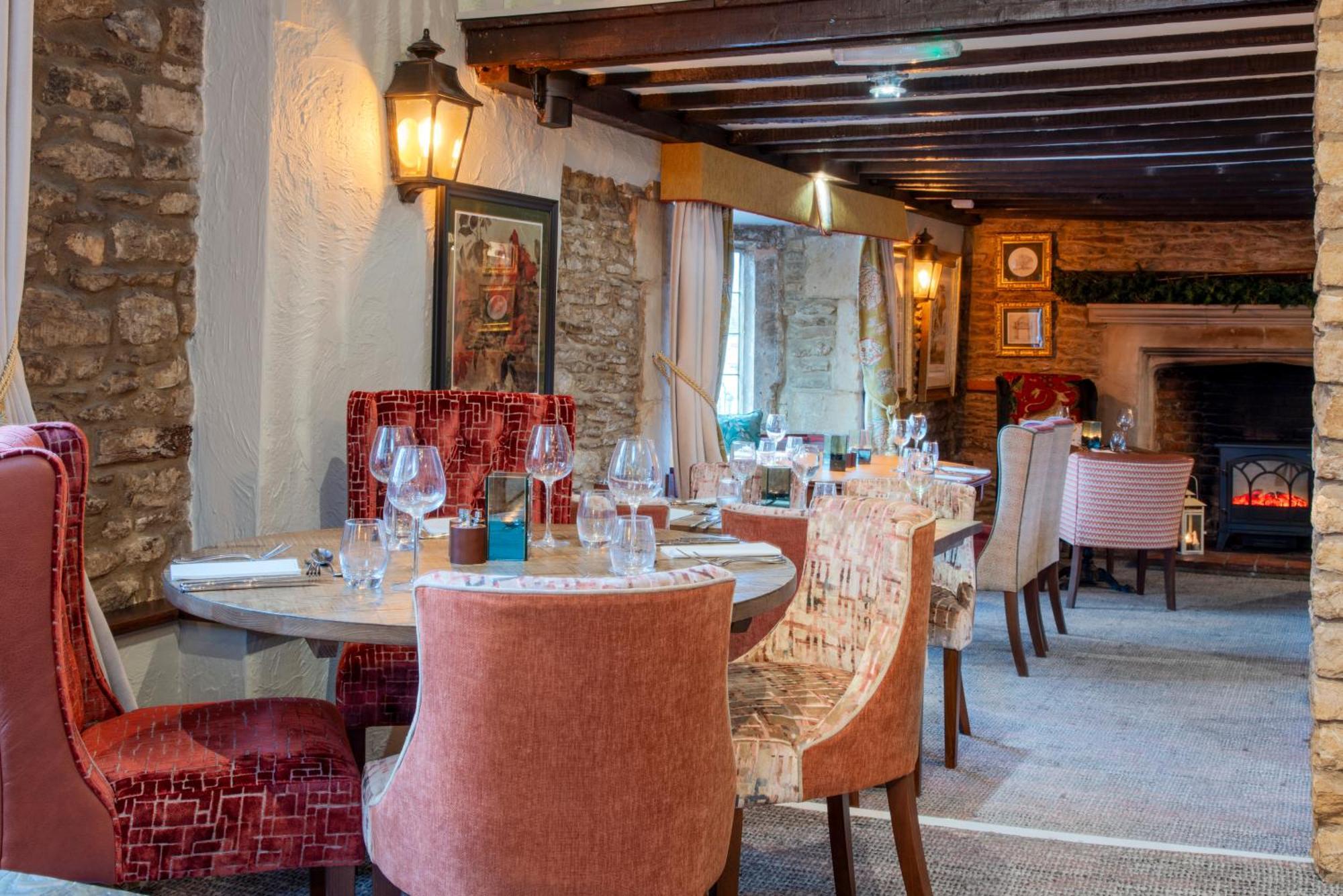 The Bell Inn, Stilton, Cambridgeshire 彼得伯勒 外观 照片