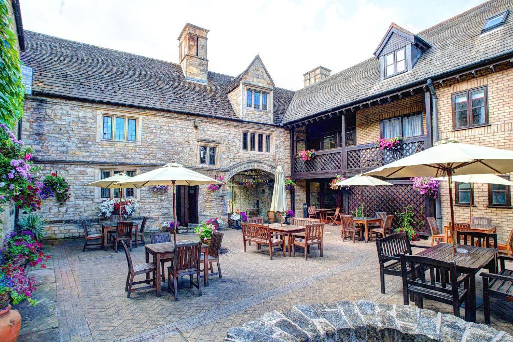 The Bell Inn, Stilton, Cambridgeshire 彼得伯勒 外观 照片