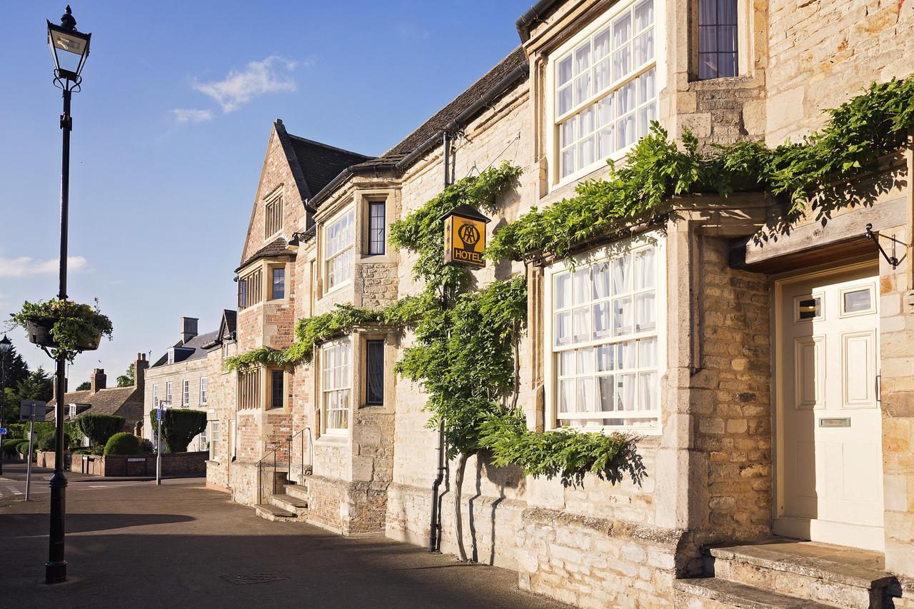 The Bell Inn, Stilton, Cambridgeshire 彼得伯勒 外观 照片